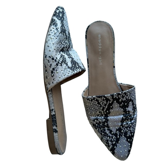 Madden Girl Tania Snake Skin Print Studded Mules in Size 9 - Picture 3 of 8